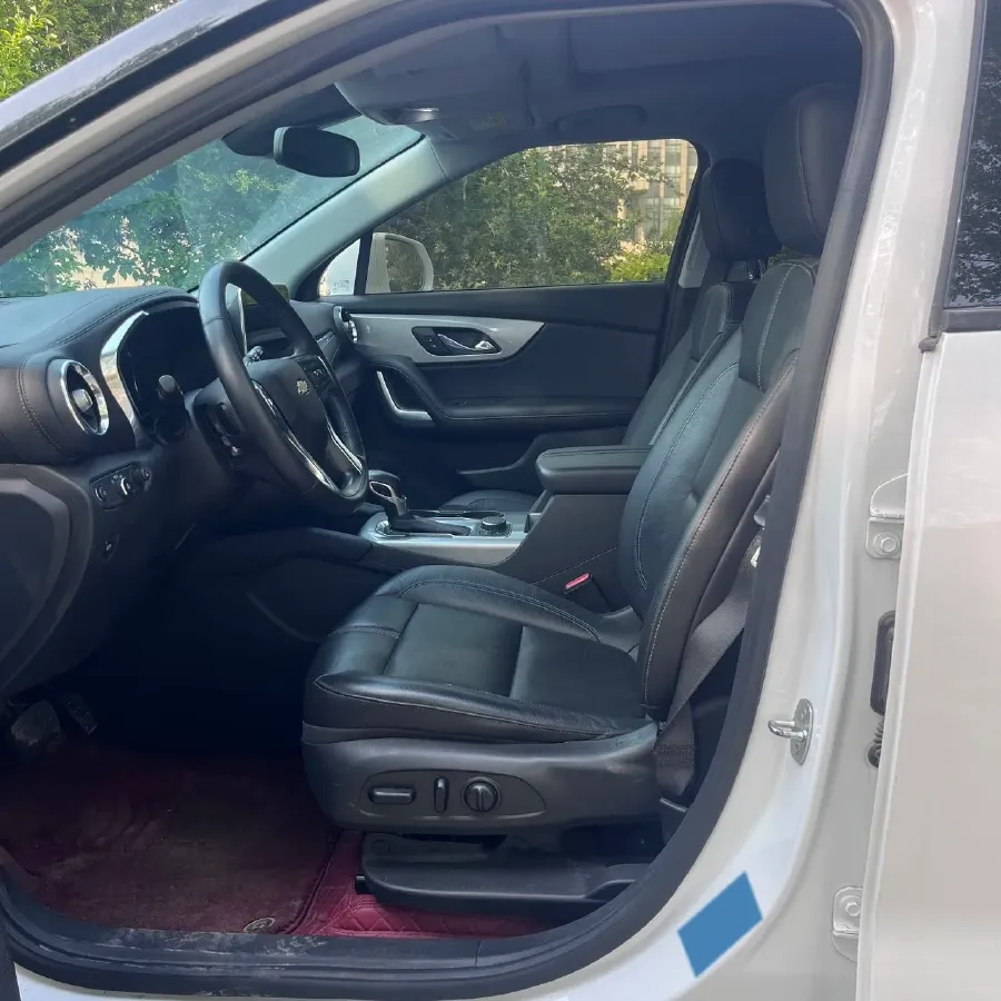 2021 BMW 3 Series 2.0T 156HP L4 8AT,autocango,china used car exporter,china ev exporter,chinese used car exporter,chinese used ev exporter