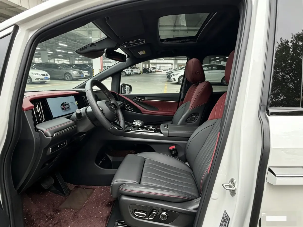 2025 GAC Trumpchi M8 2.0T 190HP L4 2DHT Hybrid,autocango,china used car exporter,china ev exporter,chinese used car exporter,chinese used ev exporter