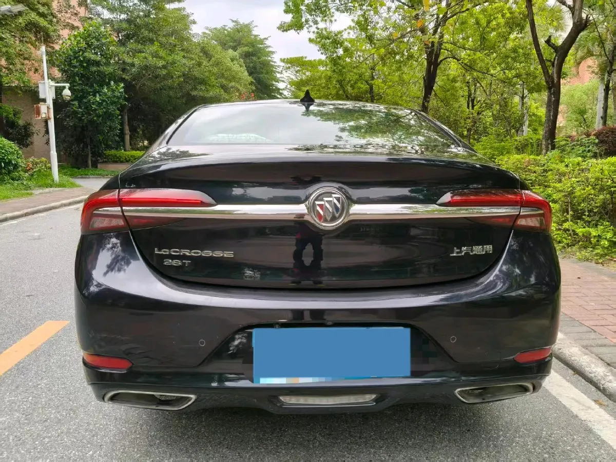 2019 Buick Larcosse 2.0T 241HP L4 9AT,autocango,china used car exporter,china ev exporter,chinese used car exporter,chinese used ev exporter