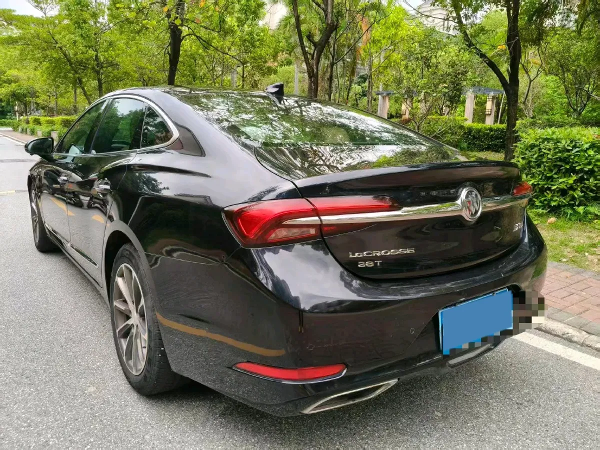 2019 Buick Larcosse 2.0T 241HP L4 9AT,autocango,china used car exporter,china ev exporter,chinese used car exporter,chinese used ev exporter
