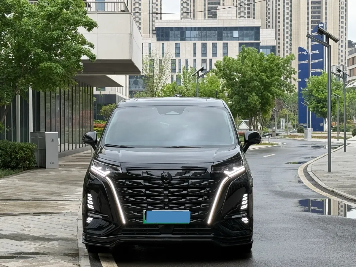 2024 Denza D9 1.5T 139HP L4 E-CVT PHEV 40KWH,autocango,china used car exporter,china ev exporter,chinese used car exporter,chinese used ev exporter
