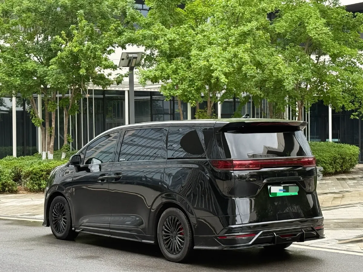 2024 Denza D9 1.5T 139HP L4 E-CVT PHEV 40KWH,autocango,china used car exporter,china ev exporter,chinese used car exporter,chinese used ev exporter