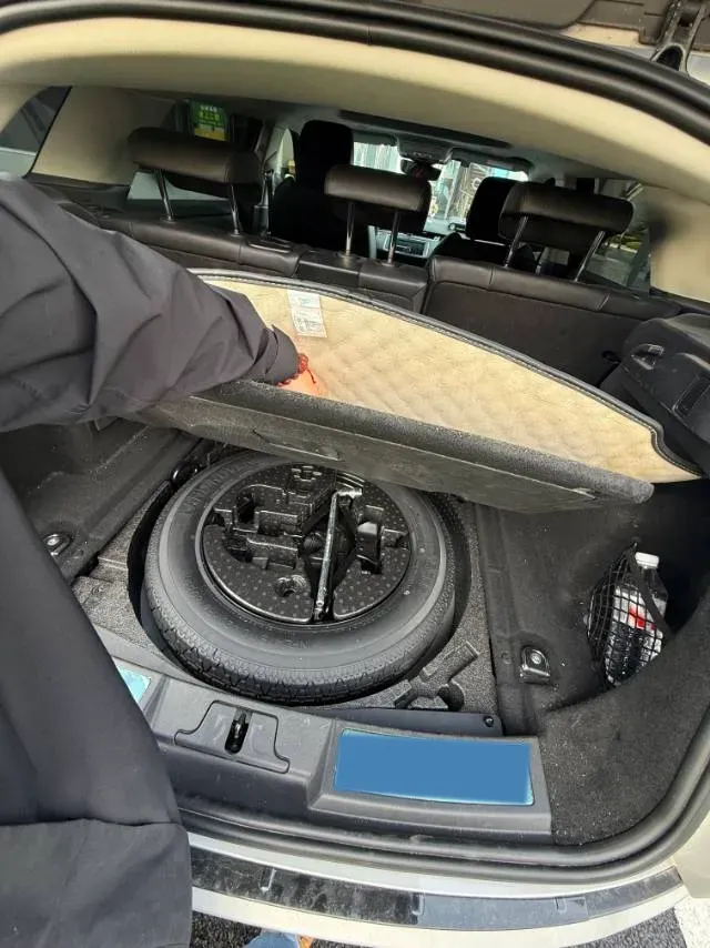 2021 Land Rover Range Rover Evoque 2.0T 249HP L4 9AT,autocango,china used car exporter,china ev exporter,chinese used car exporter,chinese used ev exporter