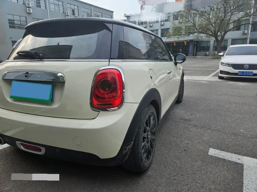 2019 MINI MINI 1.5T 102HP L3 7DCT,autocango,china used car exporter,china ev exporter,chinese used car exporter,chinese used ev exporter
