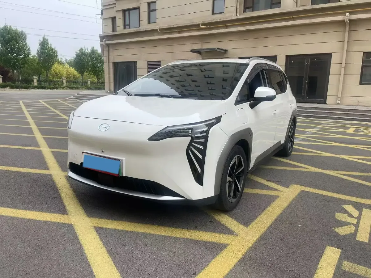 2023 MAXUS Interstellar 2.0T 143HP L4 6AT,autocango,china used car exporter,china ev exporter,chinese used car exporter,chinese used ev exporter