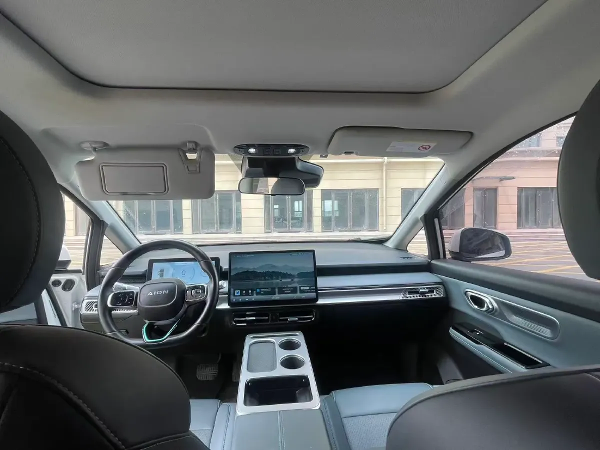 2023 MAXUS Interstellar 2.0T 143HP L4 6AT,autocango,china used car exporter,china ev exporter,chinese used car exporter,chinese used ev exporter