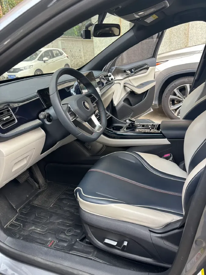 2021 Haval F7 1.5T 169HP L4 7DCT,autocango,china used car exporter,china ev exporter,chinese used car exporter,chinese used ev exporter