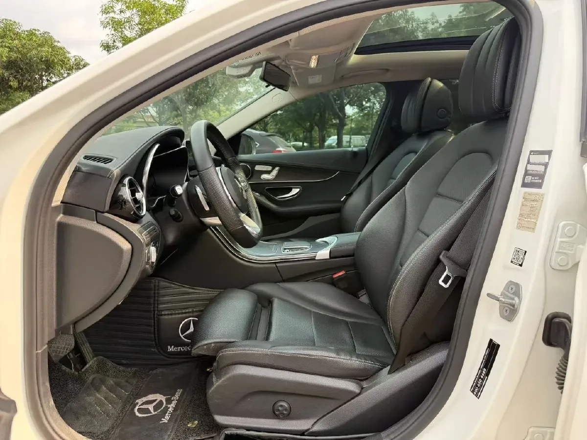 2021 Toyota Camry 2.0L 178HP L4 CVT,autocango,china used car exporter,china ev exporter,chinese used car exporter,chinese used ev exporter