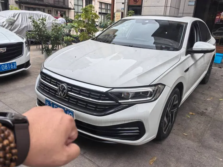 2024 Volkswagen Sagitar 1.5T 160HP L4 7DCT,autocango,china used car exporter,china ev exporter,chinese used car exporter,chinese used ev exporter
