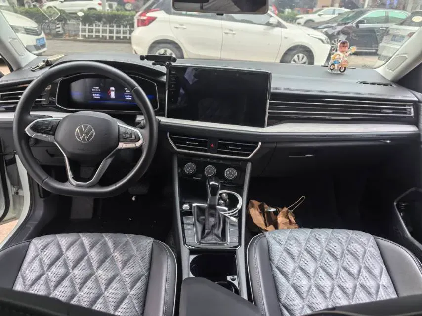 2024 Volkswagen Sagitar 1.5T 160HP L4 7DCT,autocango,china used car exporter,china ev exporter,chinese used car exporter,chinese used ev exporter