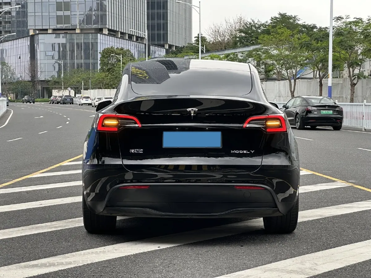 2022 Tesla Model Y BEV 60KWH,autocango,china used car exporter,china ev exporter,chinese used car exporter,chinese used ev exporter