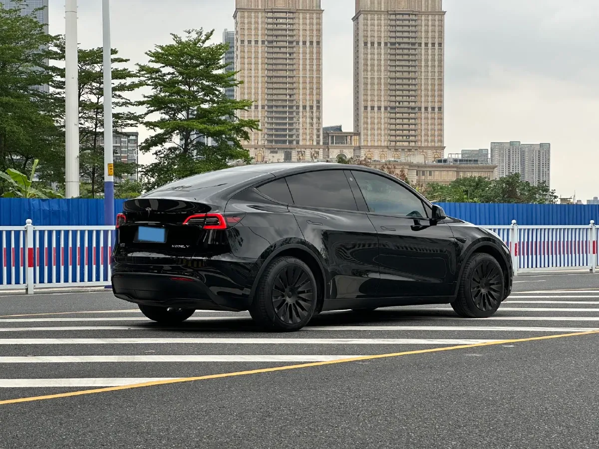 2022 Tesla Model Y BEV 60KWH,autocango,china used car exporter,china ev exporter,chinese used car exporter,chinese used ev exporter