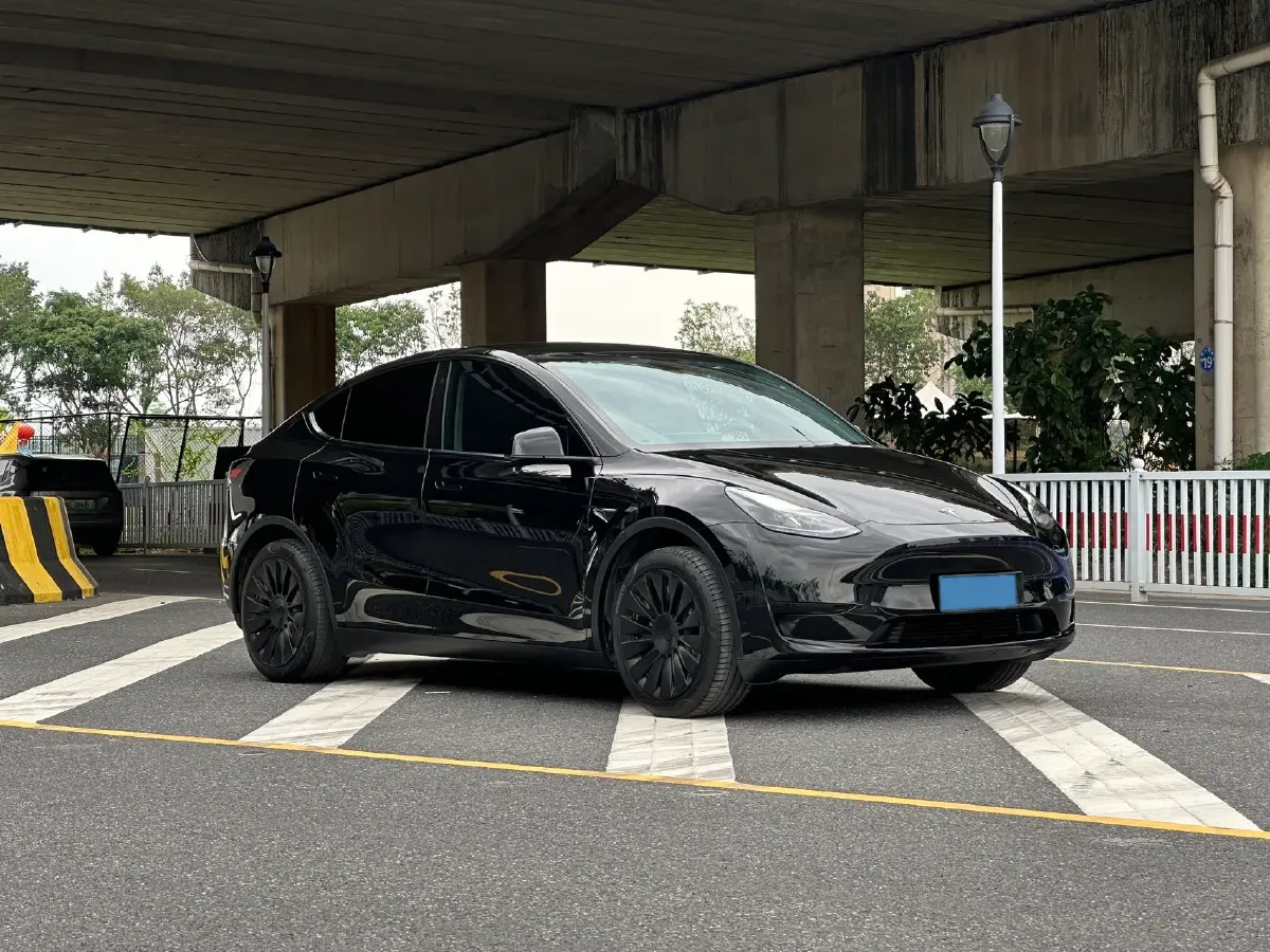 2022 Tesla Model Y BEV 60KWH,autocango,china used car exporter,china ev exporter,chinese used car exporter,chinese used ev exporter