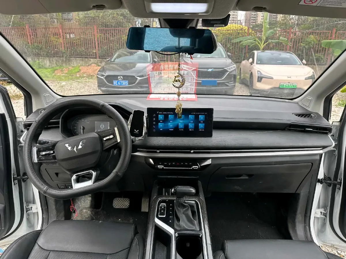 2022 WuLing KaiJie 1.5T 147HP L4 CVT,autocango,china used car exporter,china ev exporter,chinese used car exporter,chinese used ev exporter