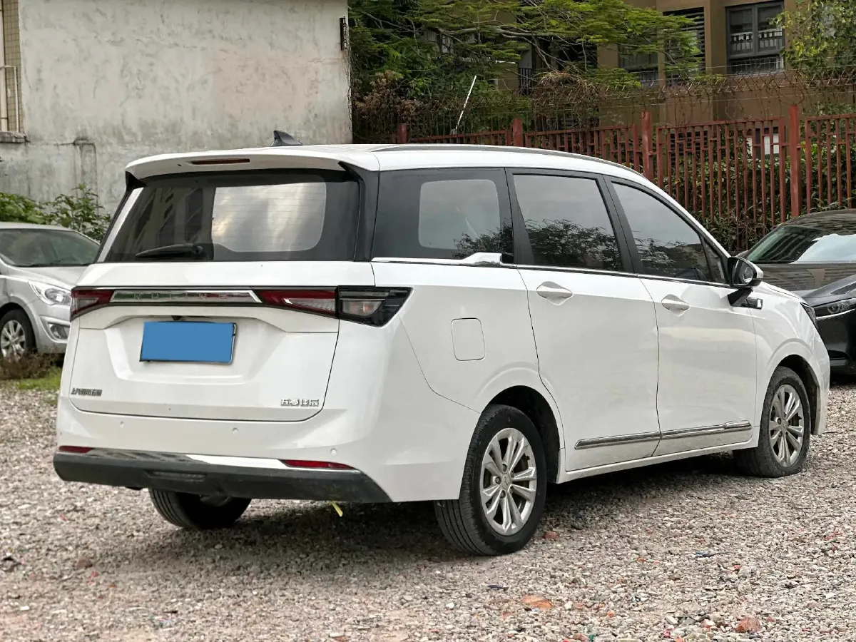 2022 WuLing KaiJie 1.5T 147HP L4 CVT,autocango,china used car exporter,china ev exporter,chinese used car exporter,chinese used ev exporter