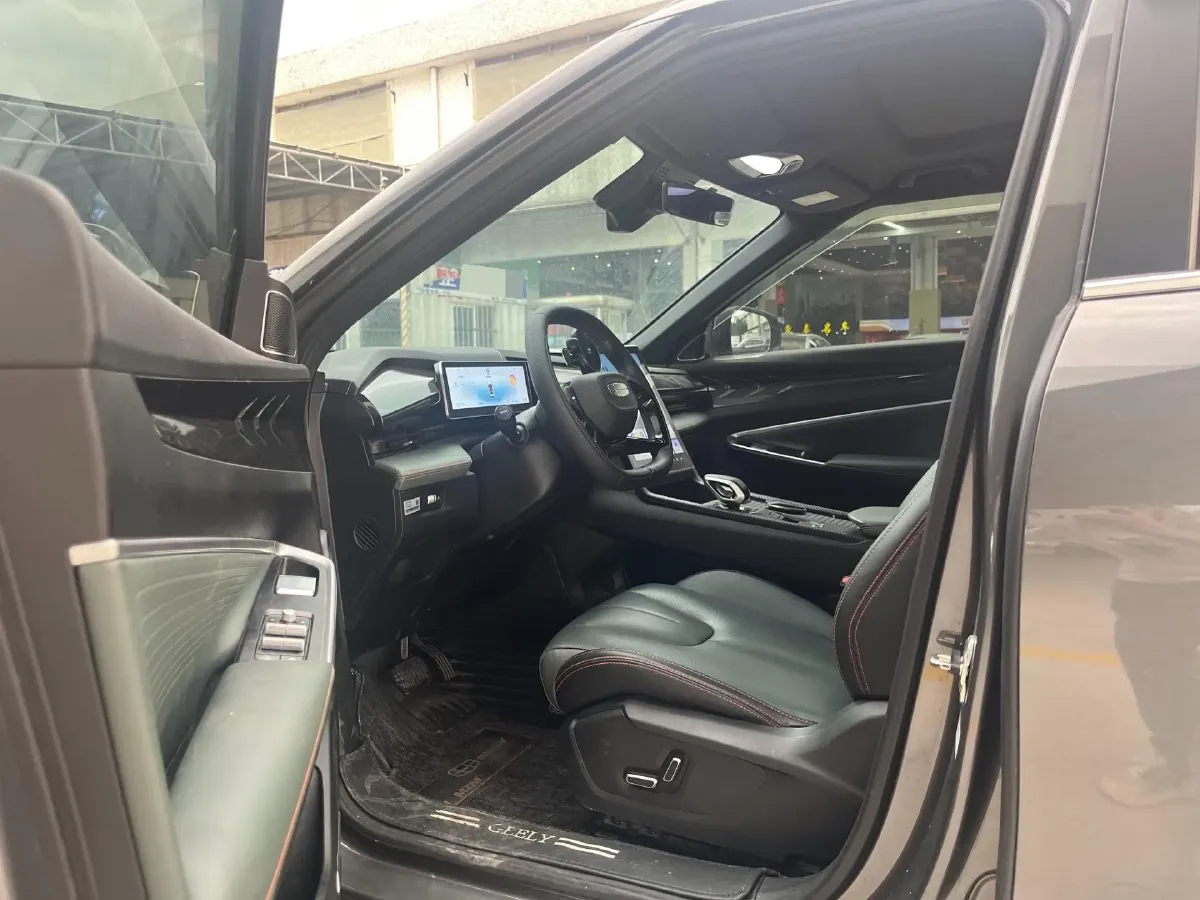 2024 Geely Azkarra 1.5T 181HP L4 7DCT,autocango,china used car exporter,china ev exporter,chinese used car exporter,chinese used ev exporter