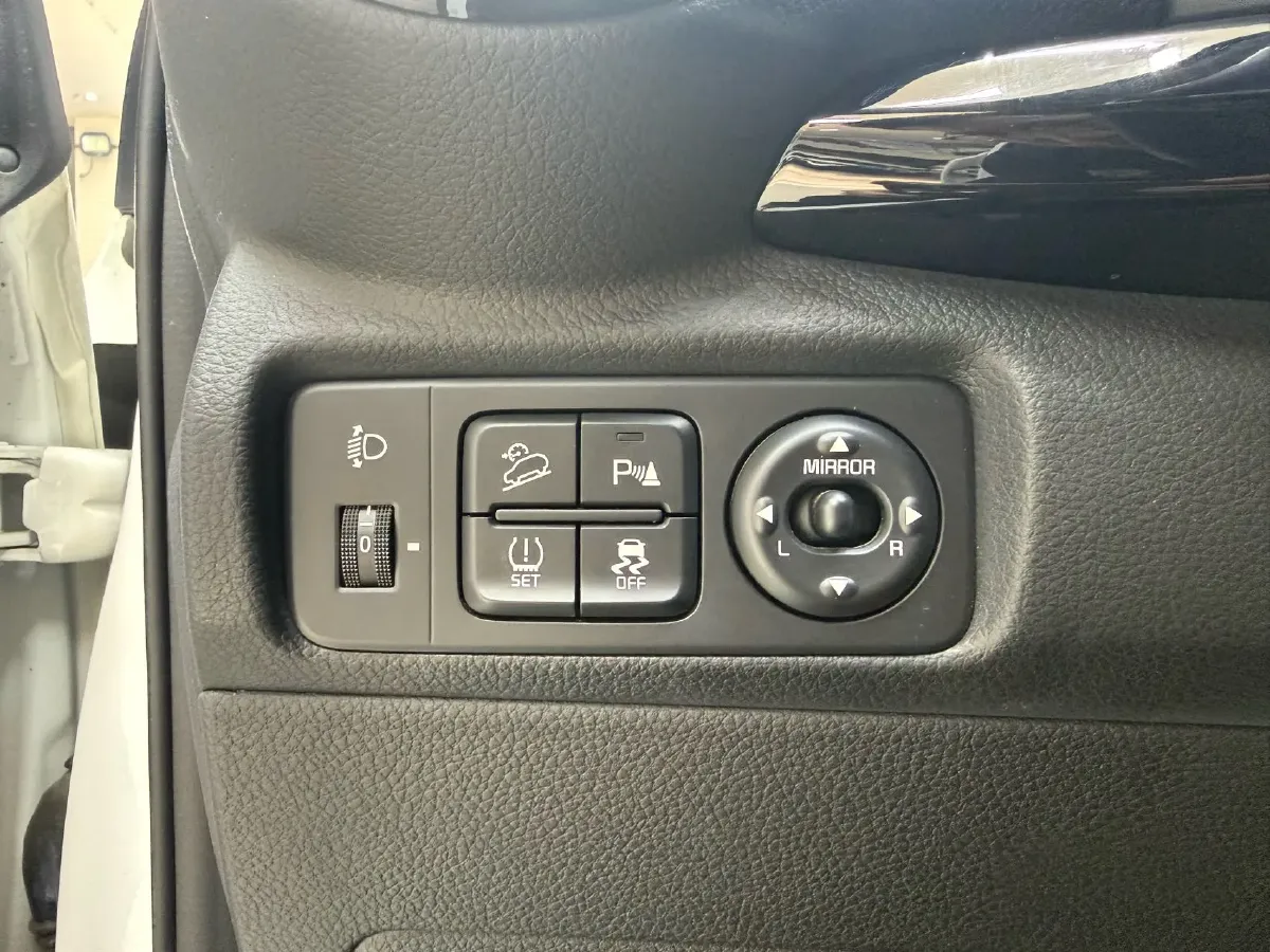 2021 Kia KX1 1.4L 100HP L4 CVT,autocango,china used car exporter,china ev exporter,chinese used car exporter,chinese used ev exporter