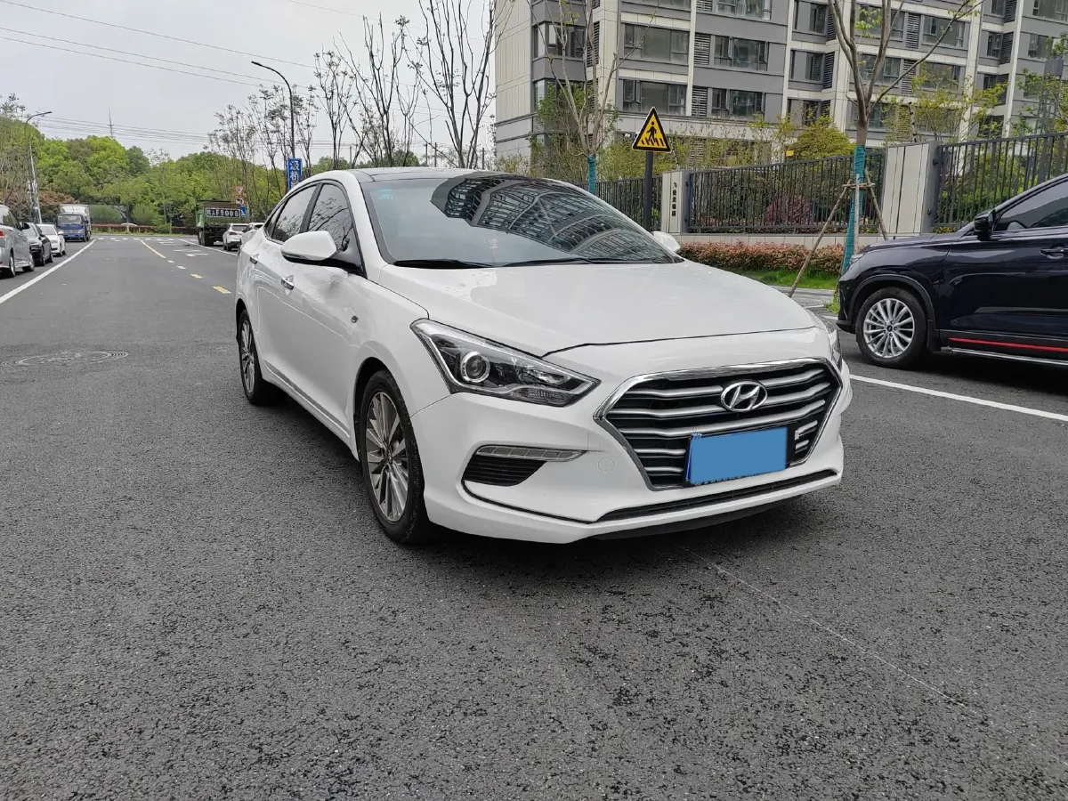 2019 Hyundai Mistra 1.8L 143HP L4 6AT,autocango,china used car exporter,china ev exporter,chinese used car exporter,chinese used ev exporter