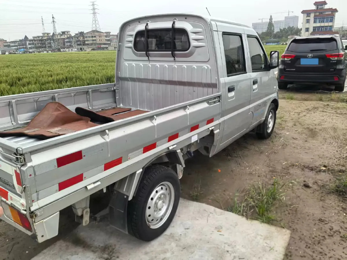 2019 WuLing RongGuang Mini Truck 1.5L 107HP L4 5MT,autocango,china used car exporter,china ev exporter,chinese used car exporter,chinese used ev exporter