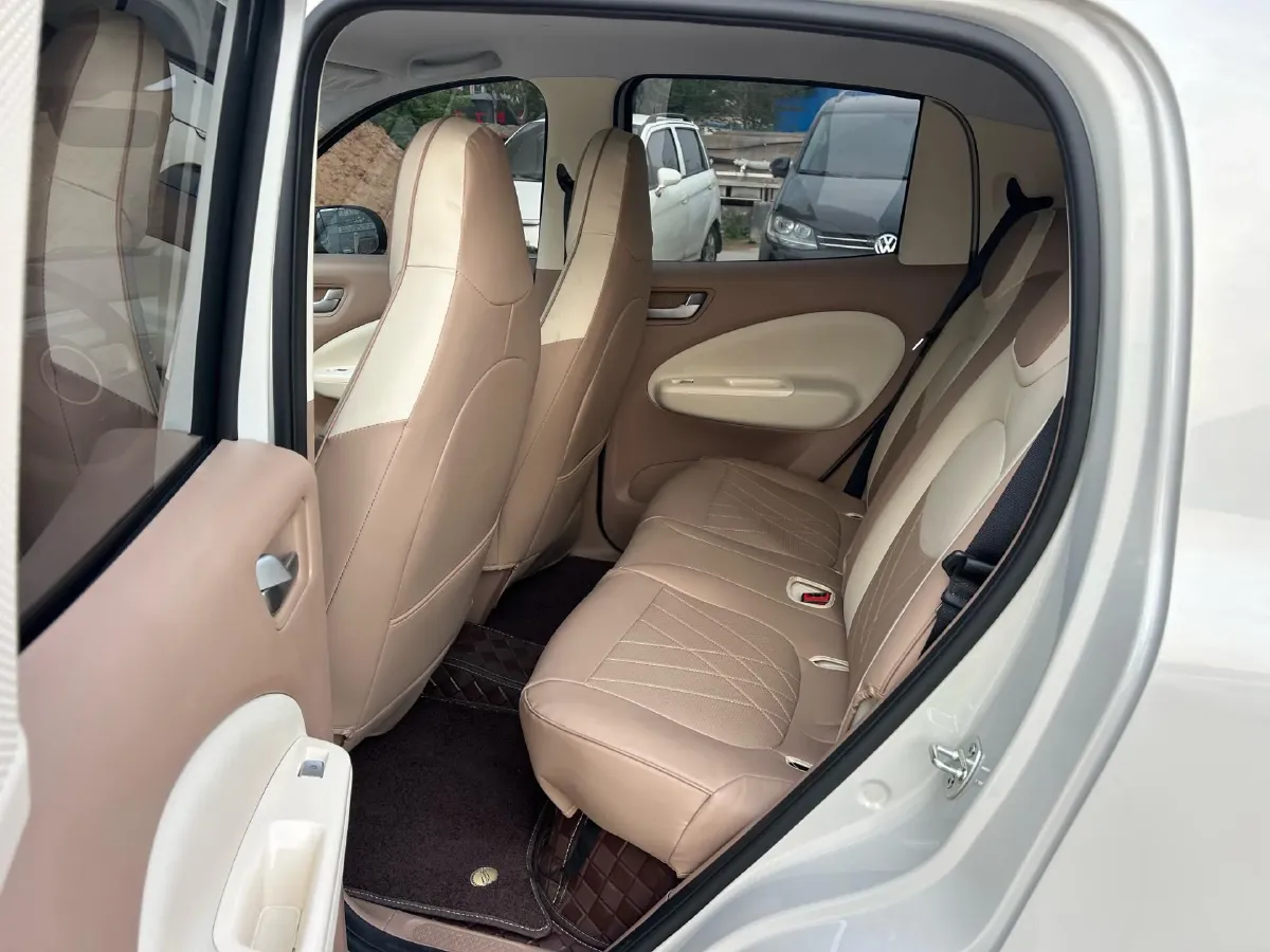 2025 WuLing HongGuang MINI EV BEV 16.2KWH,autocango,china used car exporter,china ev exporter,chinese used car exporter,chinese used ev exporter