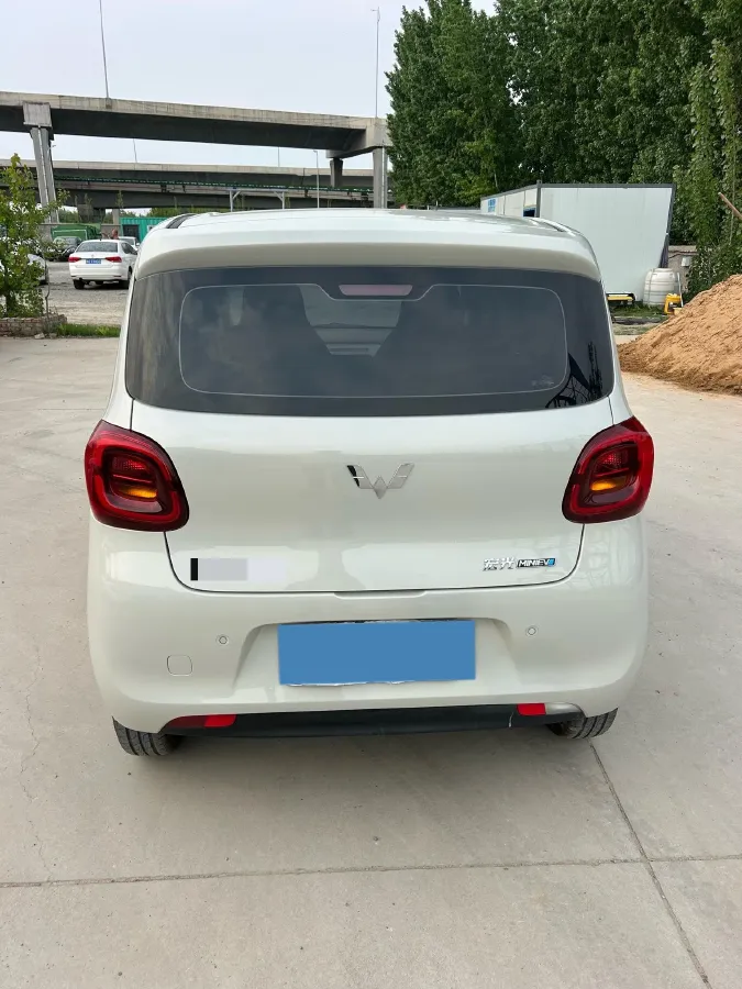 2025 WuLing HongGuang MINI EV BEV 16.2KWH,autocango,china used car exporter,china ev exporter,chinese used car exporter,chinese used ev exporter