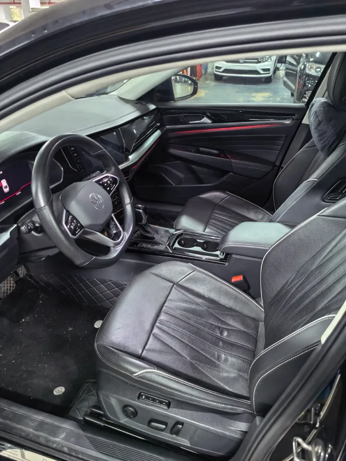 2022 Xpeng P7 BEV 60.2KWH,autocango,china used car exporter,china ev exporter,chinese used car exporter,chinese used ev exporter