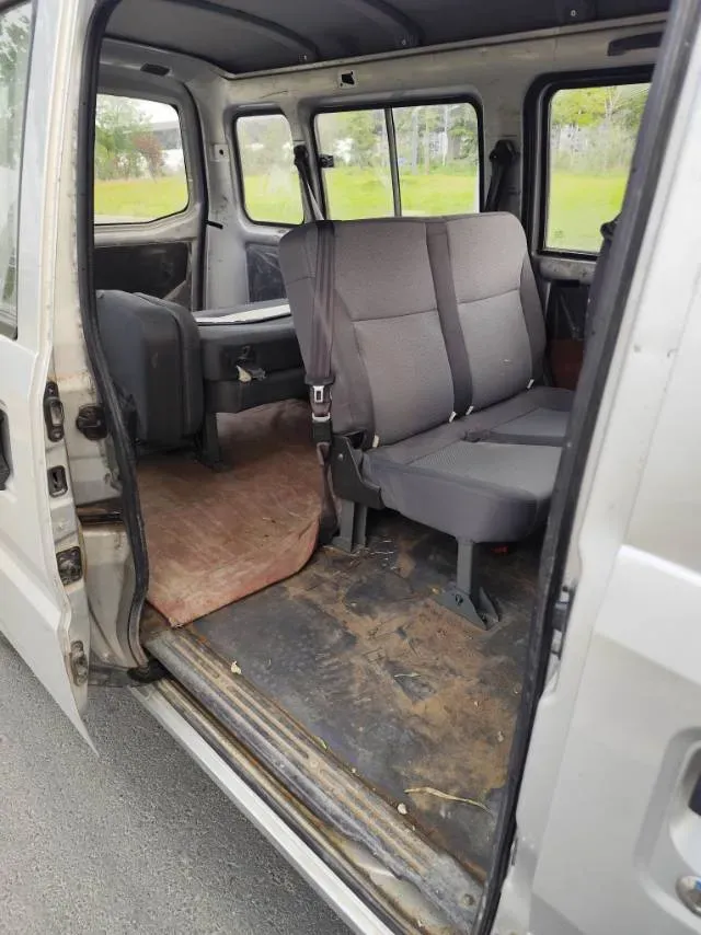 2017 WuLing RongGuang 1.5L 107HP L4 5MT,autocango,china used car exporter,china ev exporter,chinese used car exporter,chinese used ev exporter