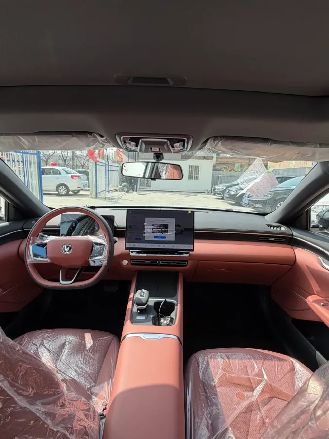 2025 ChangAn Eado 1.5T 192HP L4 7DCT,autocango,china used car exporter,china ev exporter,chinese used car exporter,chinese used ev exporter