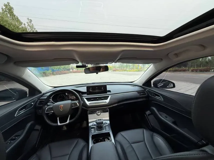 2020 HongQi H5 1.5T 169HP L4 7DCT,autocango,china used car exporter,china ev exporter,chinese used car exporter,chinese used ev exporter