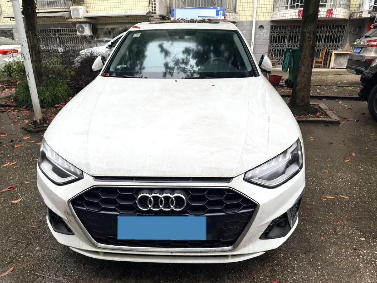 2020 Audi A4L 2.0T 190HP L4 7DCT,autocango,china used car exporter,china ev exporter,chinese used car exporter,chinese used ev exporter