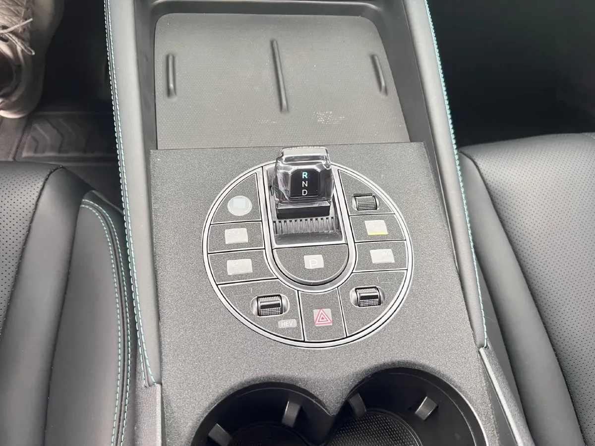 2024 BYD Seal06 1.5L 101HP L4 E-CVT PHEV 10.08KWH,autocango,china used car exporter,china ev exporter,chinese used car exporter,chinese used ev exporter