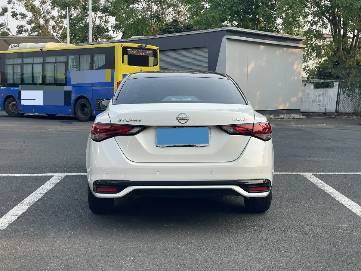 2022 Nissan Sylphy 1.6L 135HP L4 CVT,autocango,china used car exporter,china ev exporter,chinese used car exporter,chinese used ev exporter