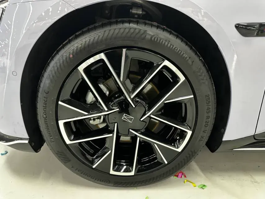 2025 Avatr 06 REEV 156HP REEV,autocango,china used car exporter,china ev exporter,chinese used car exporter,chinese used ev exporter