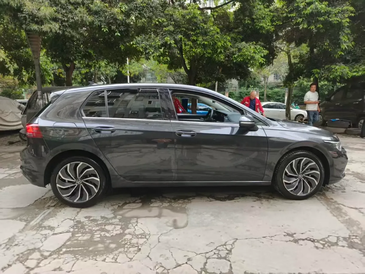 2023 Volkswagen Golf 1.4T 150HP L4 7DCT,autocango,china used car exporter,china ev exporter,chinese used car exporter,chinese used ev exporter