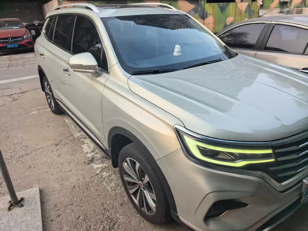 2019 Roewe RX5 MAX 2.0T 231HP L4 6DCT,autocango,china used car exporter,china ev exporter,chinese used car exporter,chinese used ev exporter