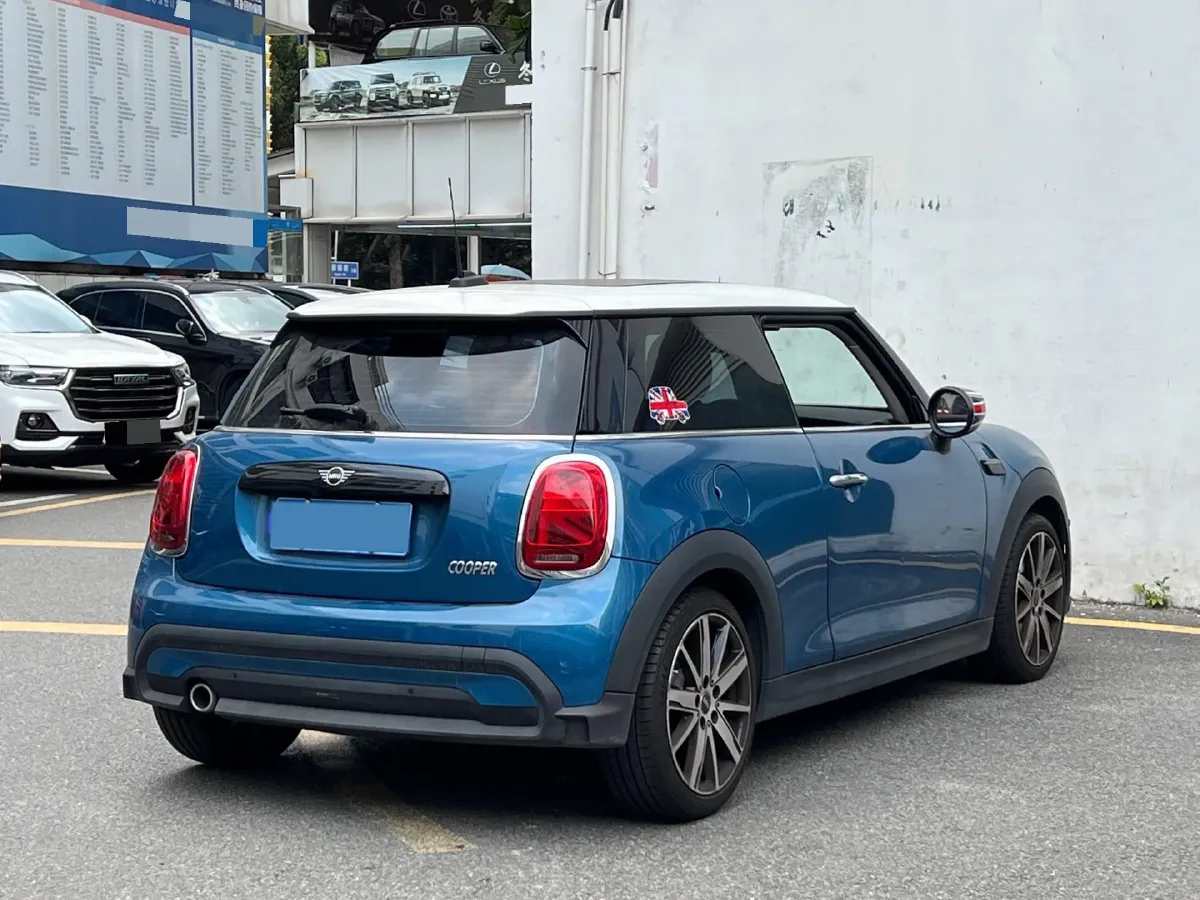 2022 MINI MINI 1.5T 136HP L3 7DCT,autocango,china used car exporter,china ev exporter,chinese used car exporter,chinese used ev exporter