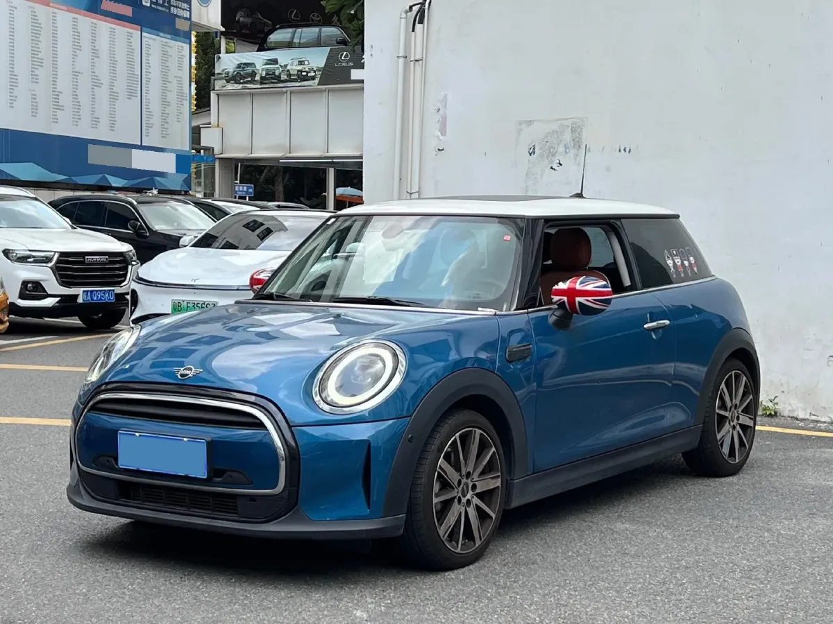 2022 MINI MINI 1.5T 136HP L3 7DCT,autocango,china used car exporter,china ev exporter,chinese used car exporter,chinese used ev exporter