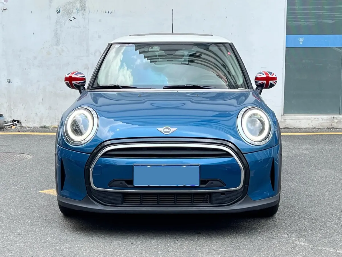 2022 MINI MINI 1.5T 136HP L3 7DCT,autocango,china used car exporter,china ev exporter,chinese used car exporter,chinese used ev exporter