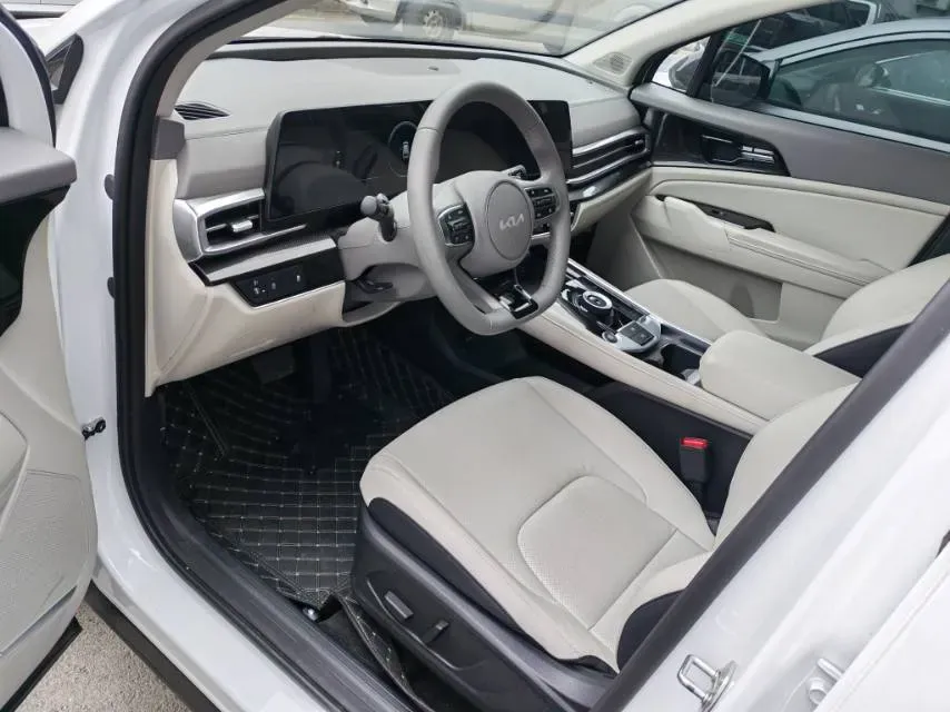 2025 Kia Sportage 1.5T 200HP L4 8AT,autocango,china used car exporter,china ev exporter,chinese used car exporter,chinese used ev exporter