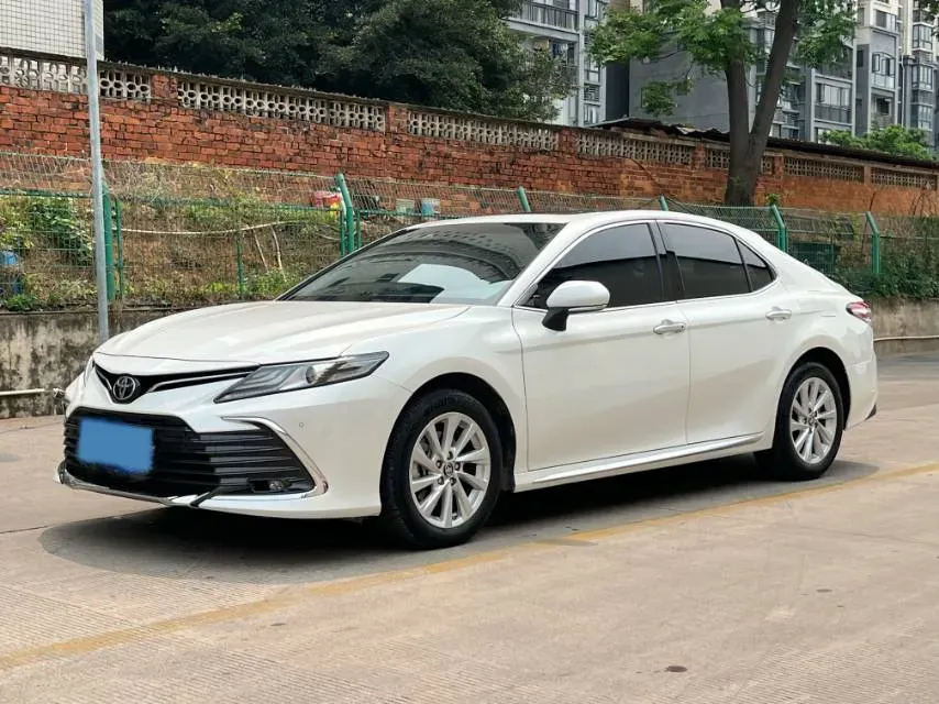 2023 Toyota Camry 2.0L 177HP L4 CVT,autocango,china used car exporter,china ev exporter,chinese used car exporter,chinese used ev exporter