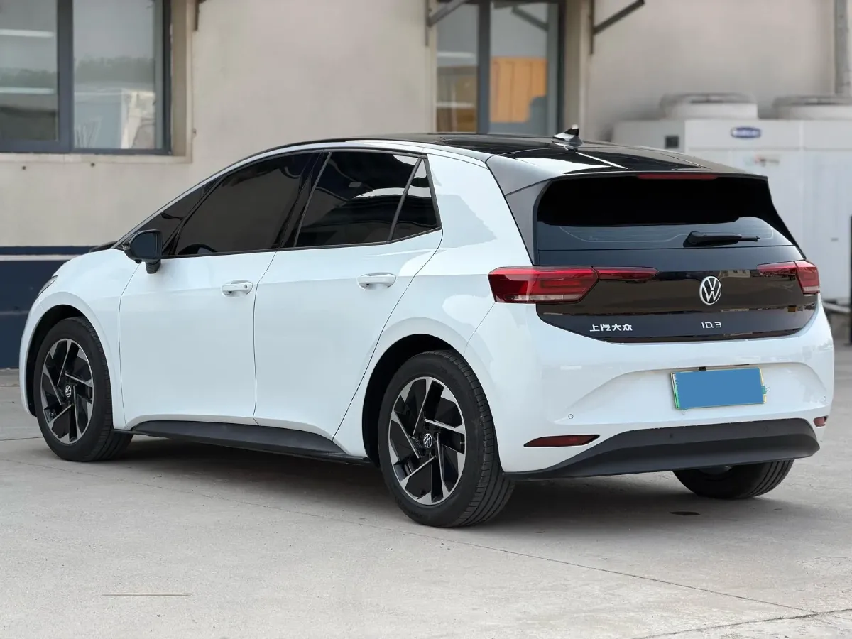 2025 Volkswagen ID.3 BEV 52.8KWH,autocango,china used car exporter,china ev exporter,chinese used car exporter,chinese used ev exporter