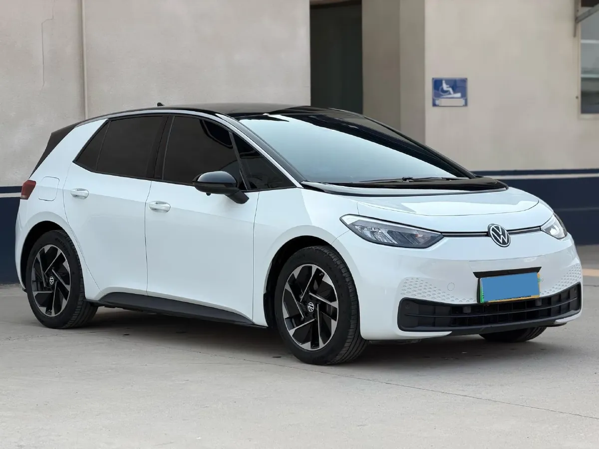 2025 Volkswagen ID.3 BEV 52.8KWH,autocango,china used car exporter,china ev exporter,chinese used car exporter,chinese used ev exporter