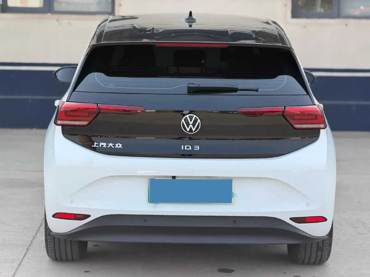 2025 Volkswagen ID.3 BEV 52.8KWH,autocango,china used car exporter,china ev exporter,chinese used car exporter,chinese used ev exporter