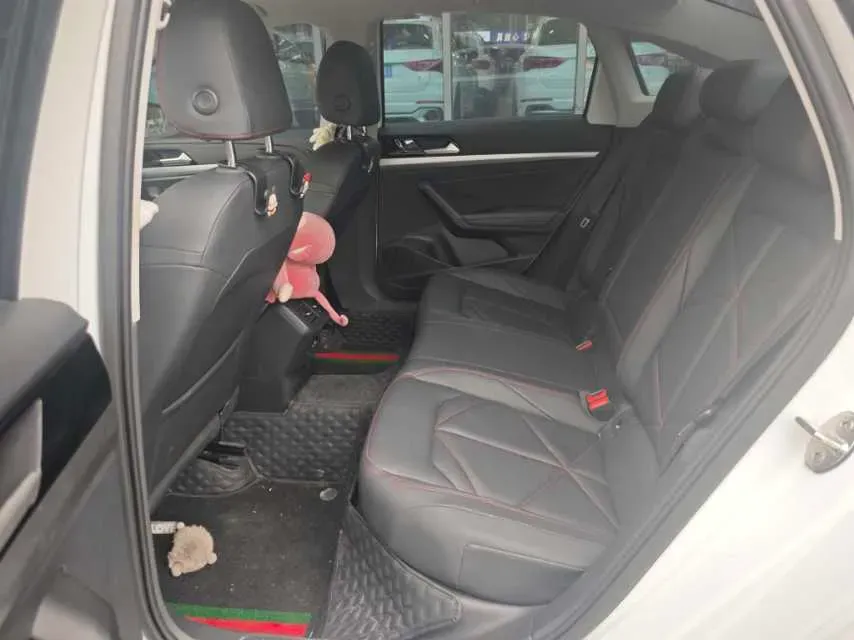 2023 Volkswagen Lavida 1.5T 160HP L4 7DCT,autocango,china used car exporter,china ev exporter,chinese used car exporter,chinese used ev exporter