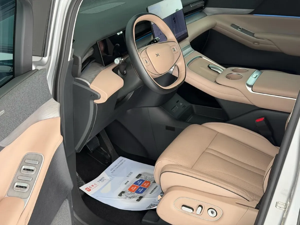 2024 Xpeng X9 BEV 101.5KWH,autocango,china used car exporter,china ev exporter,chinese used car exporter,chinese used ev exporter