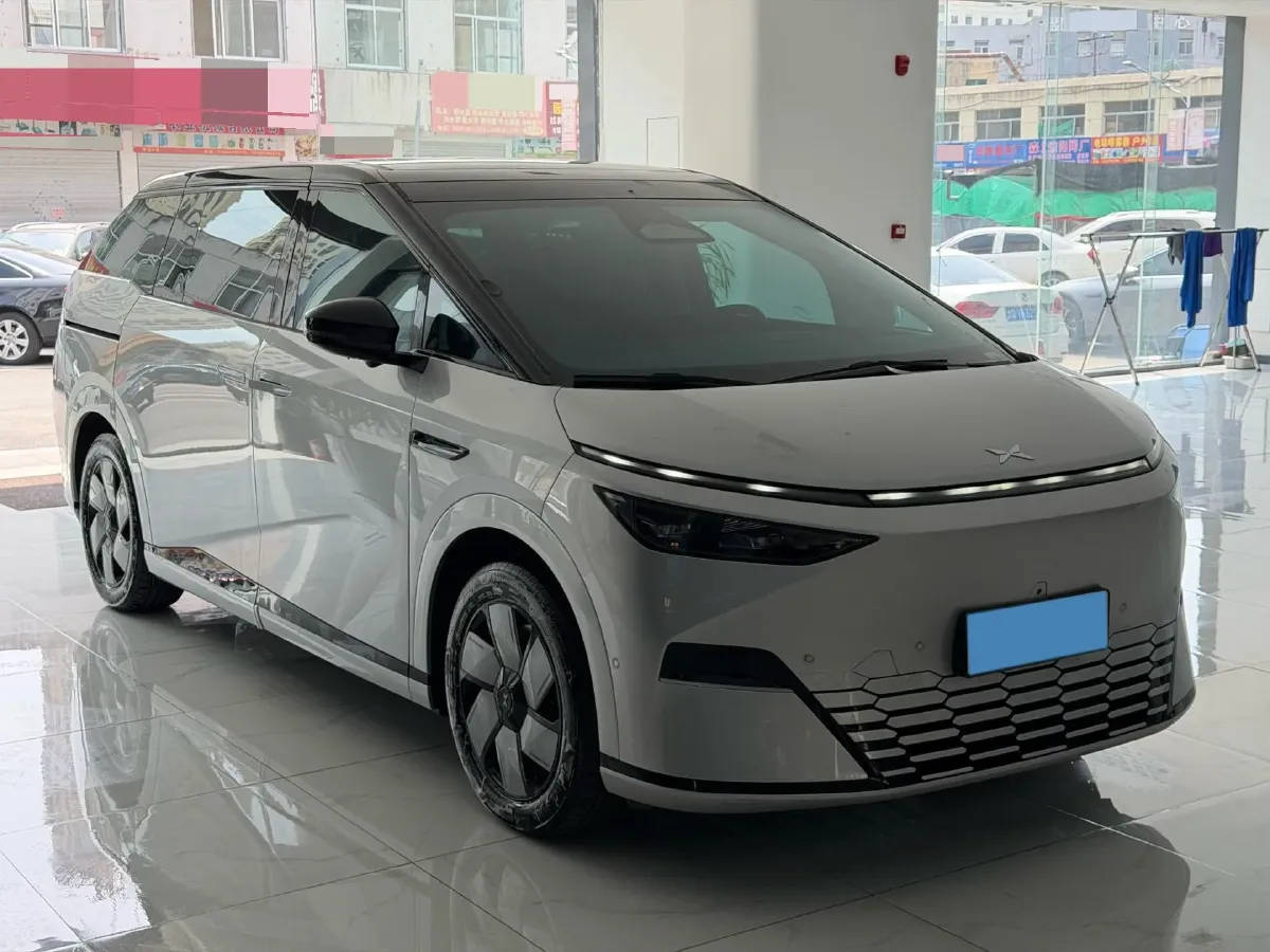 2024 Xpeng X9 BEV 101.5KWH,autocango,china used car exporter,china ev exporter,chinese used car exporter,chinese used ev exporter