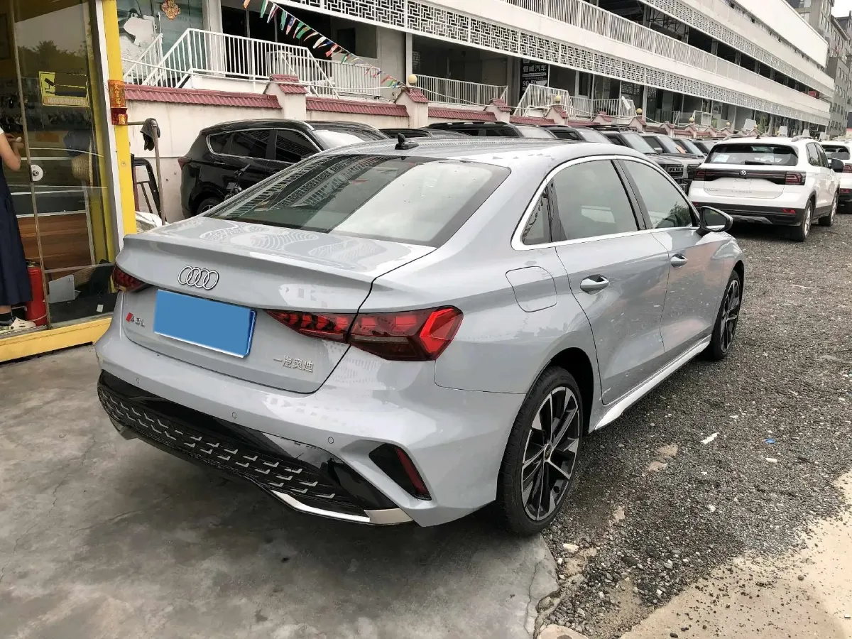 2025 Audi A3 1.5T 160HP L4 7DCT,autocango,china used car exporter,china ev exporter,chinese used car exporter,chinese used ev exporter
