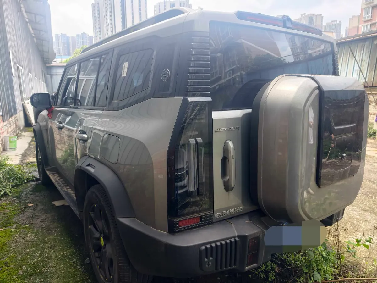 2023 Jetour Traveller 2.0T 254HP L4 7DCT,autocango,china used car exporter,china ev exporter,chinese used car exporter,chinese used ev exporter