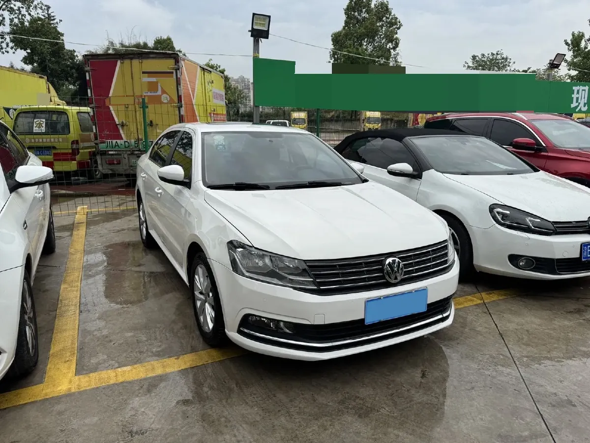 2017 Volkswagen Lavida 1.4T 131HP L4 7DCT,autocango,china used car exporter,china ev exporter,chinese used car exporter,chinese used ev exporter