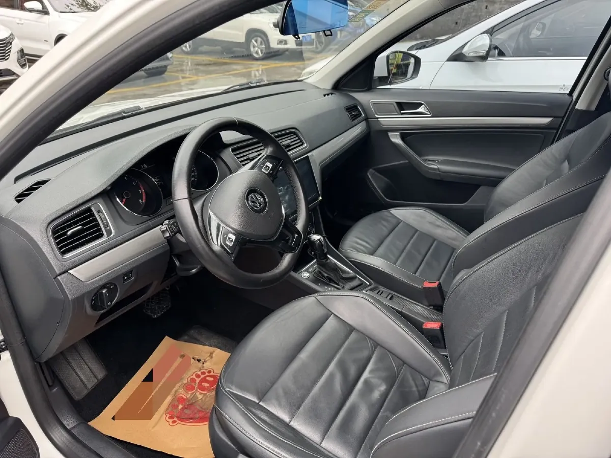 2017 Volkswagen Lavida 1.4T 131HP L4 7DCT,autocango,china used car exporter,china ev exporter,chinese used car exporter,chinese used ev exporter